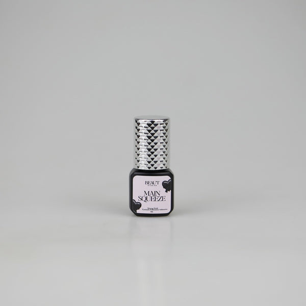 'Main Squeeze' Lash Adhesive